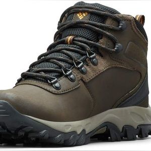 Columbia Men’s Newton Ridge Plus Waterproof Hiking Boot